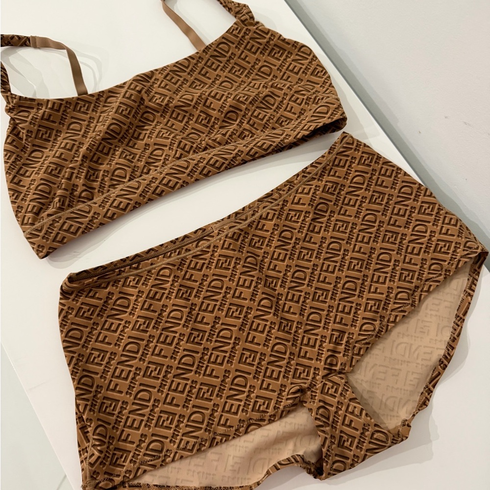 Fendi X Skims Tan Logo Set - Picture 2 of 4